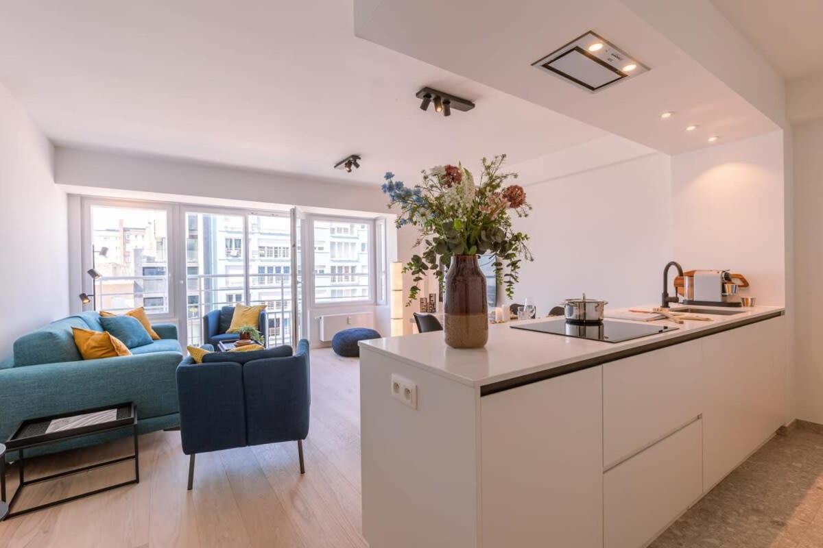 Huswell - Lovely Apartment With Lateral Sea View And Parking Ostend Exterior foto