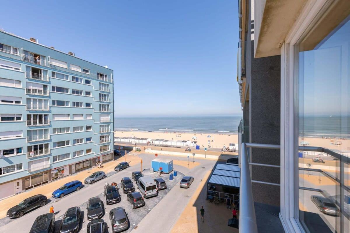 Huswell - Lovely Apartment With Lateral Sea View And Parking Ostend Exterior foto